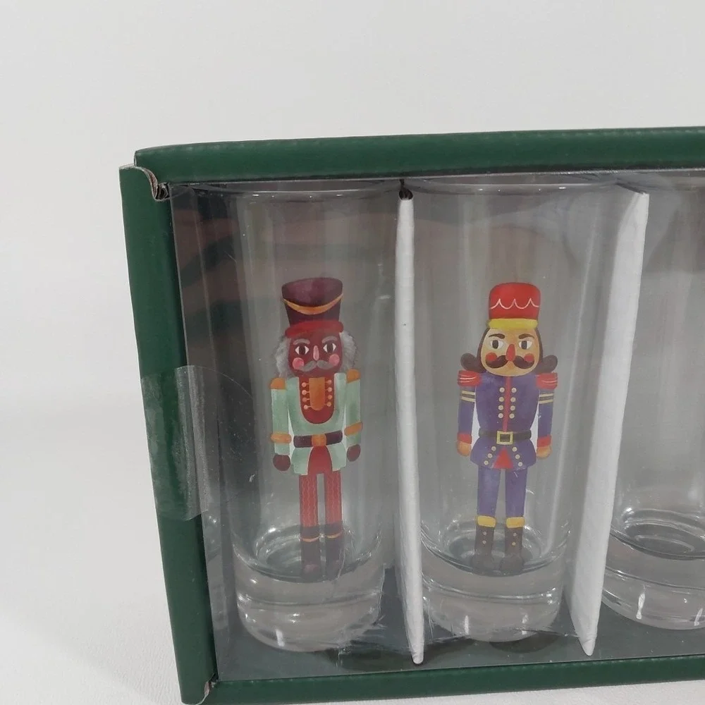 Kirkland's Home Nutcracker Shot Glasses Set of 4 Holiday Barware‎ 2 oz NEW